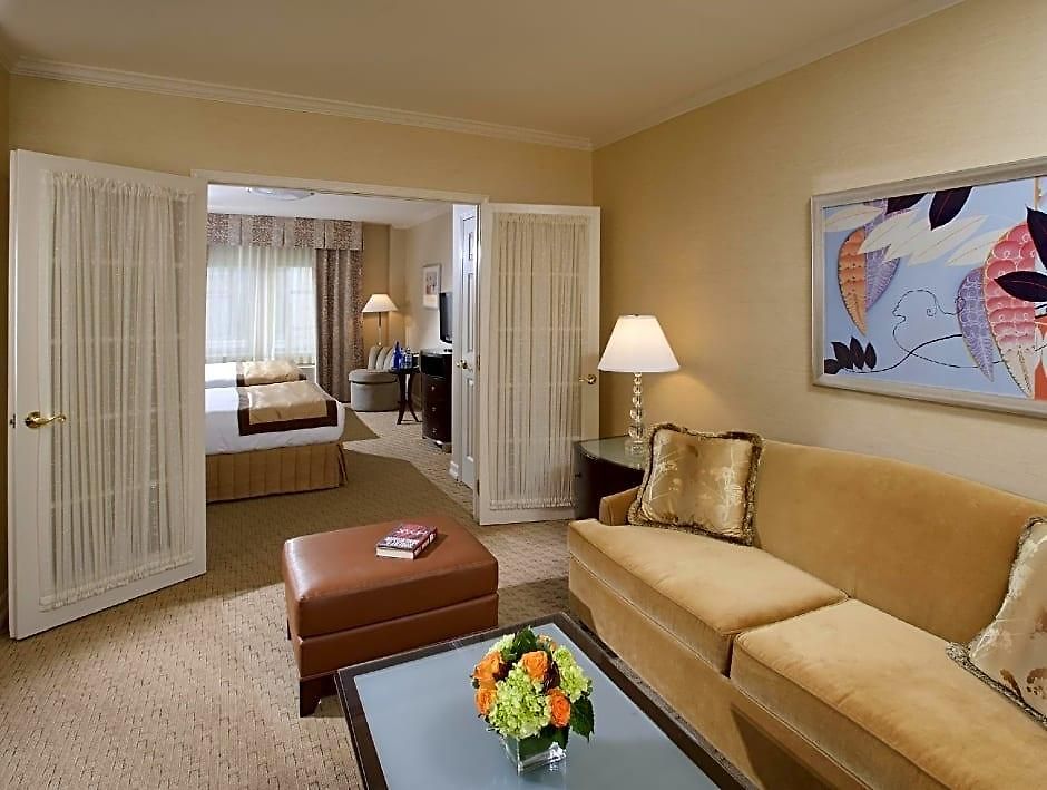 Hotel Excelsior