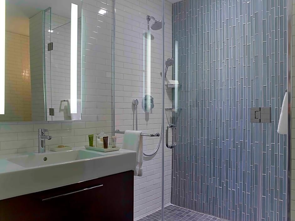 Hotel Lexington Plaza 4*