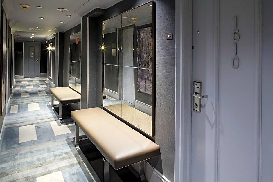 Hotel Aka Nomad New York