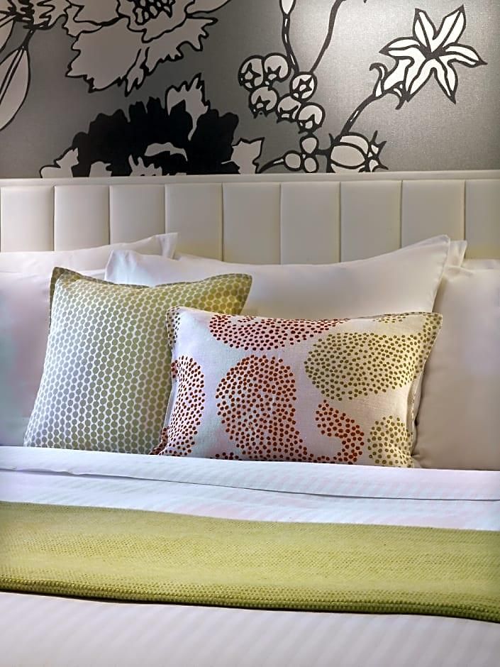 Stewart Hotel 4*