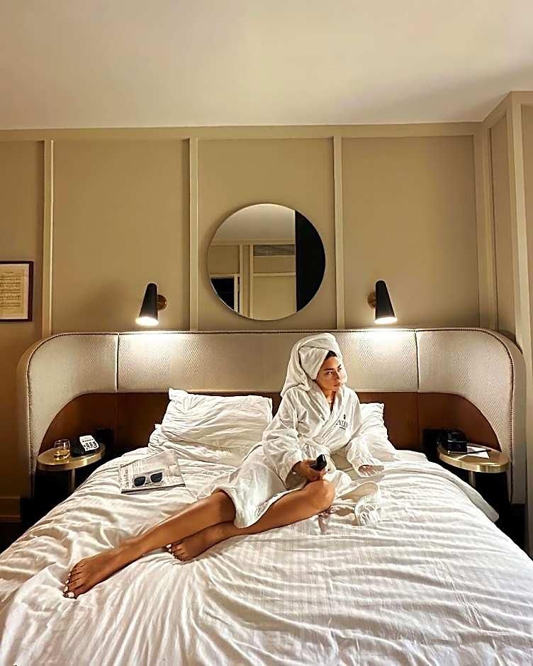 Hotel The Evelyn Nomad