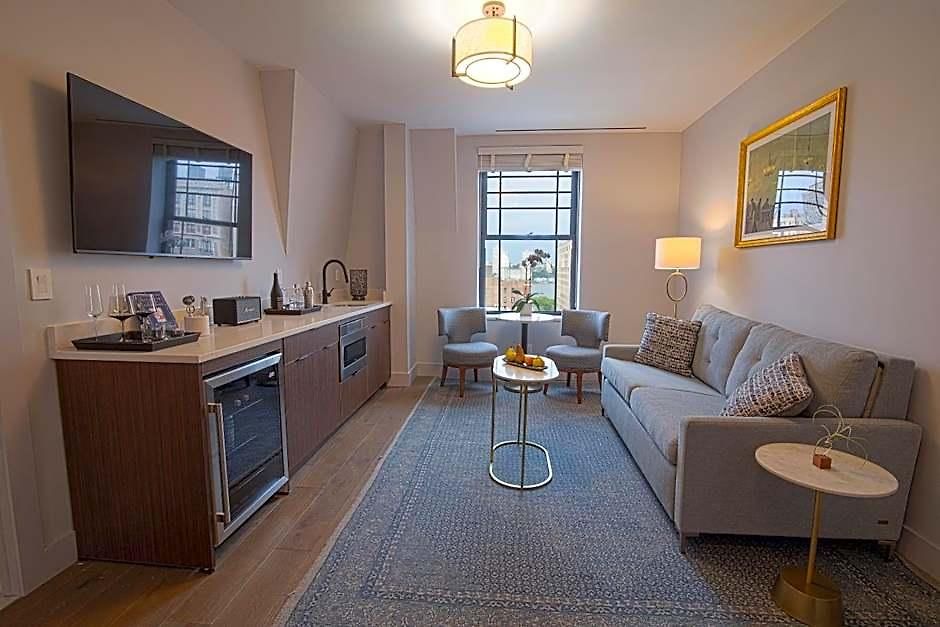 Belleclaire Park, A Small Luxury