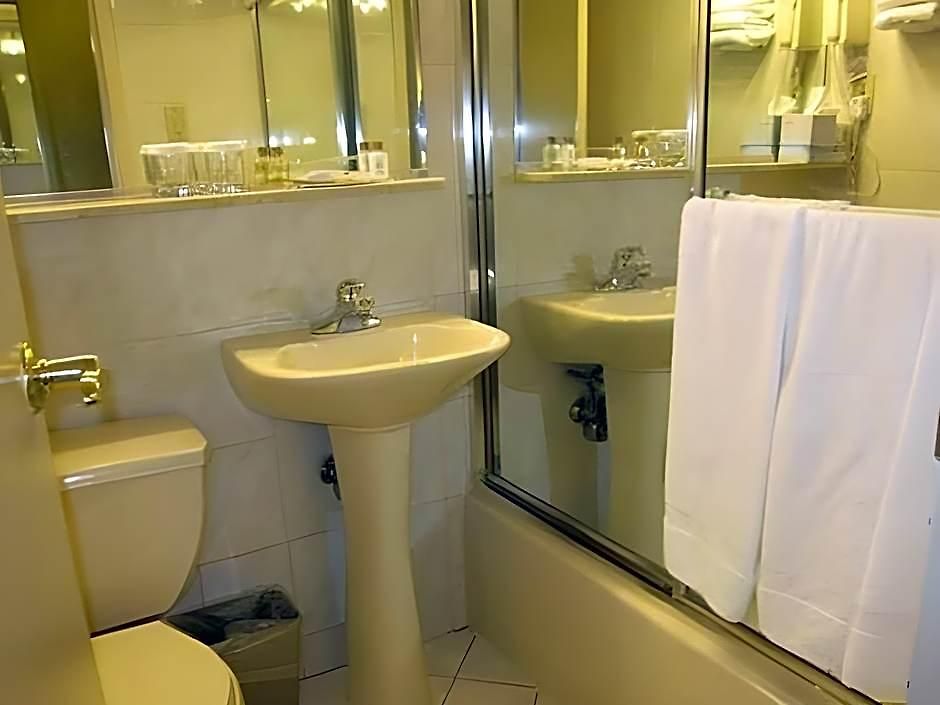 Travel - Midtown Manhattan Hotel New York
