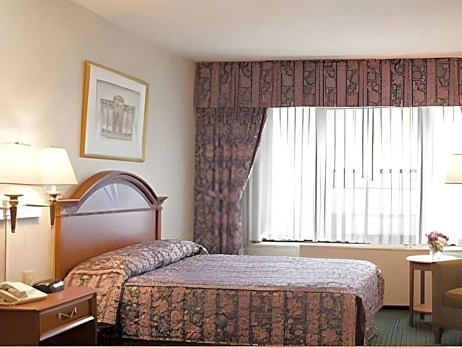 Travel - Midtown Manhattan Hotel New York
