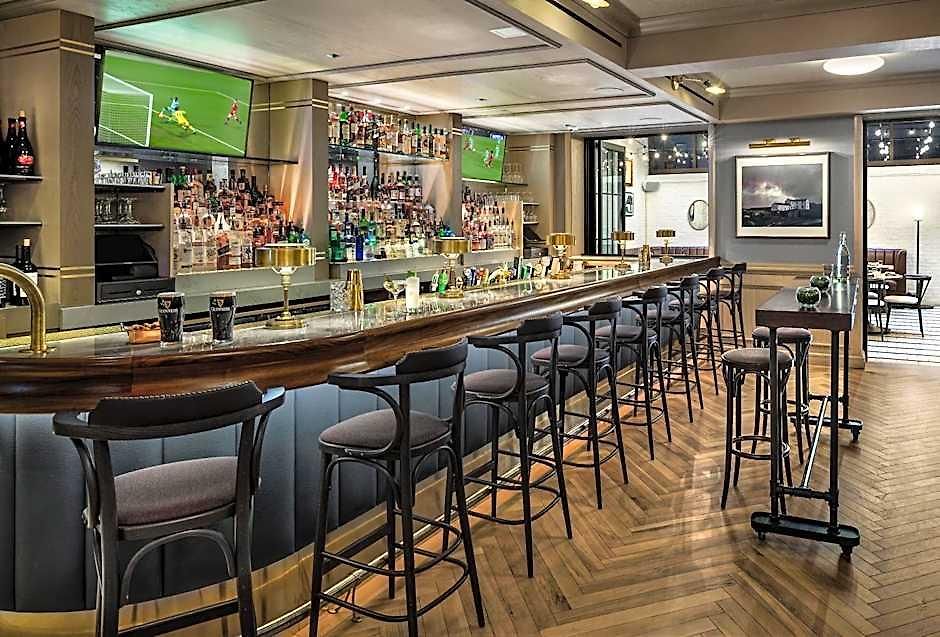 Merrion Row And Public House 4* New York