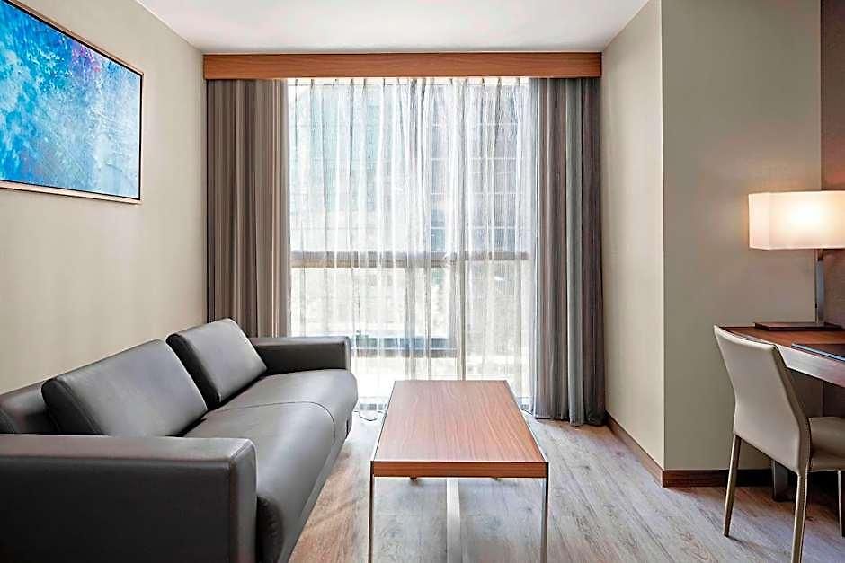 Ac By Marriott Downtown Hotel