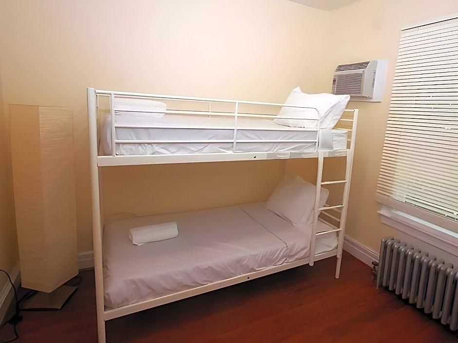 J-stel 3* New York