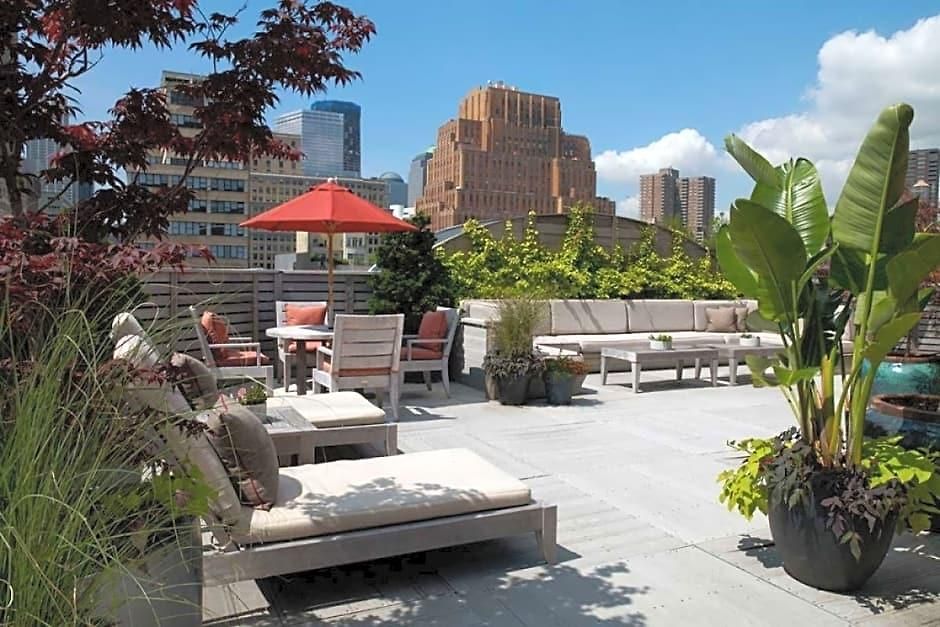 Roxy Hotel