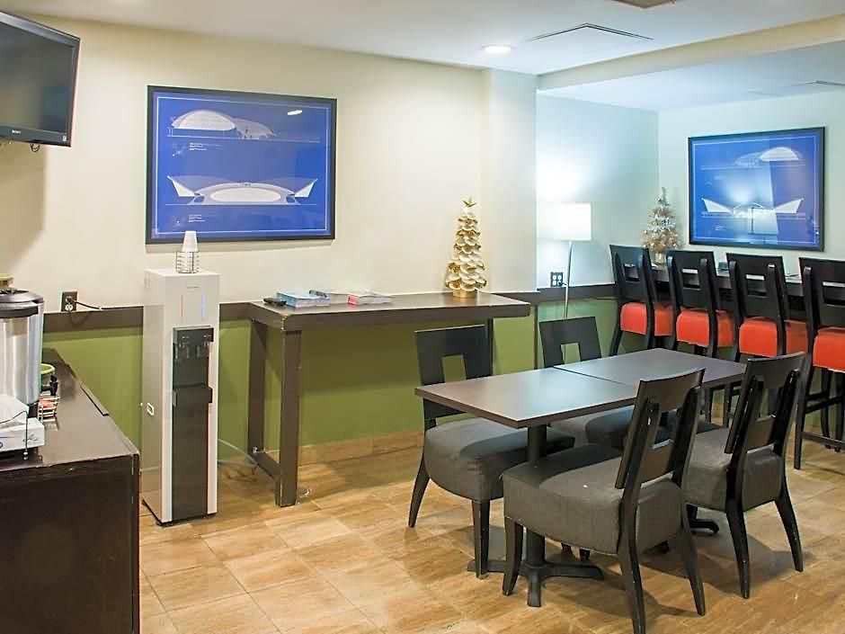 Hotel Hudson River 3*