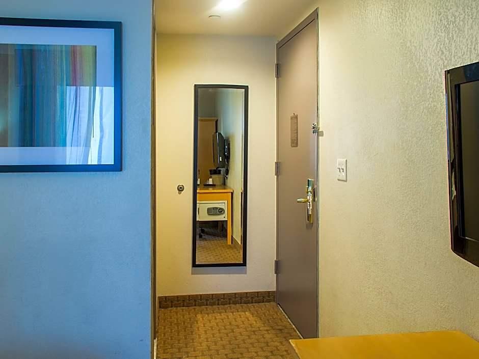 Hotel Hudson River 3*