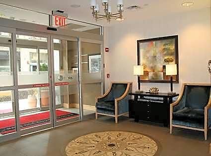 Hampton Manhattan - Times Square South Hotel 3*