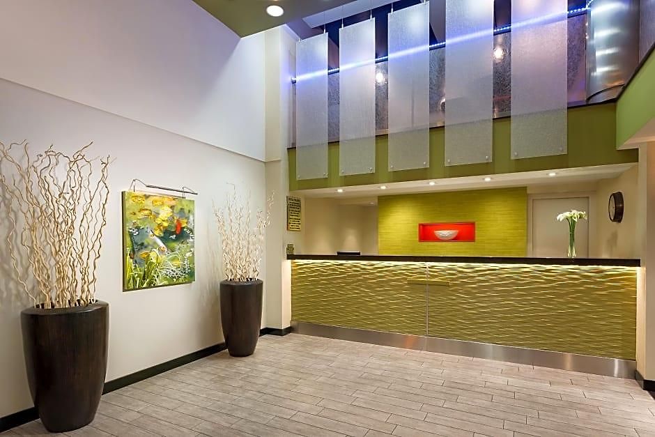 Nyma, The Manhattan Hotel 4*