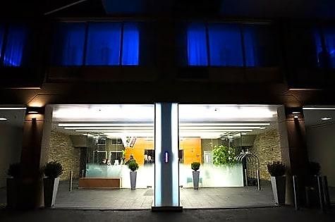 Le Bleu Hotel