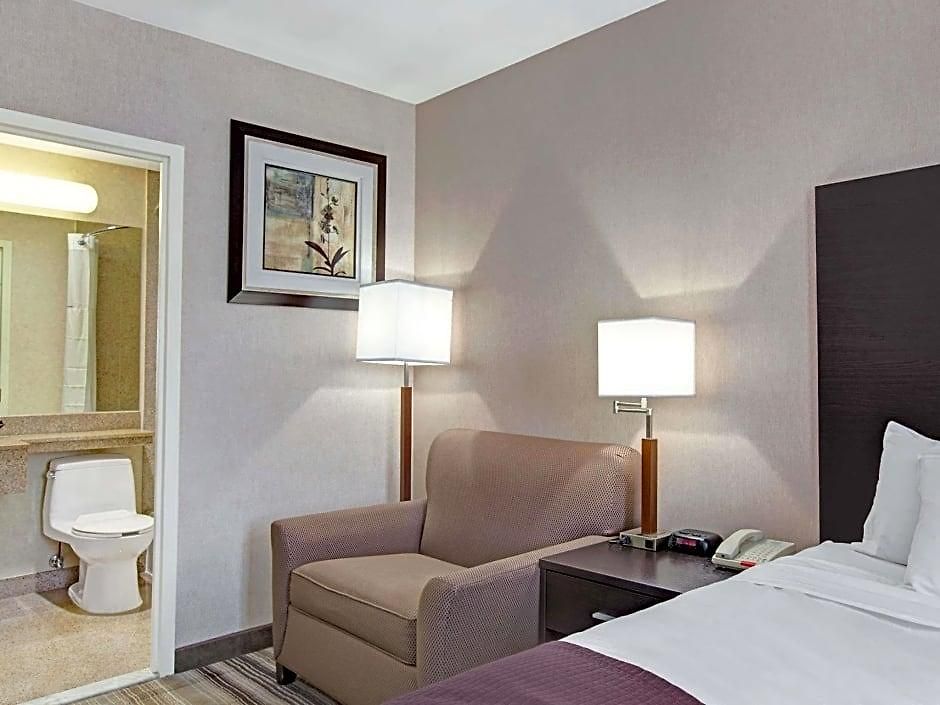 Days By Wyndham Jamaica / Jfk Airport Hotel New York
