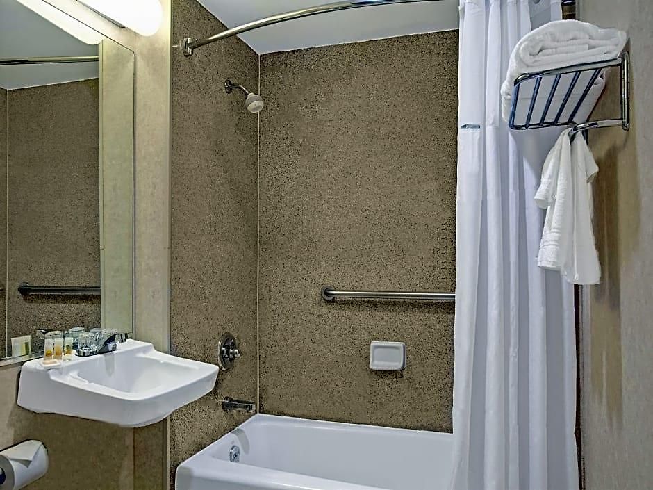 Days By Wyndham Jamaica / Jfk Airport Hotel 3*