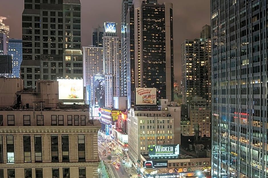 Hotel Executive Class At Mts New York