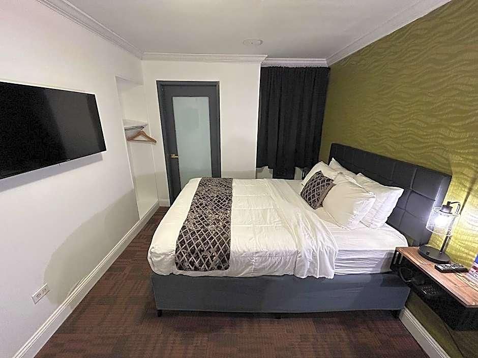 Howard Johnson Soho 3*