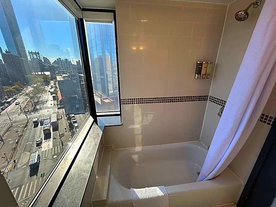 Howard Johnson Soho New York