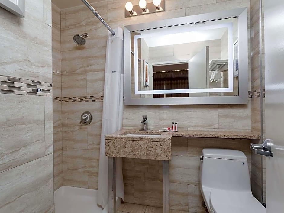 Days By Wyndham Brooklyn Crown Heights Hotel