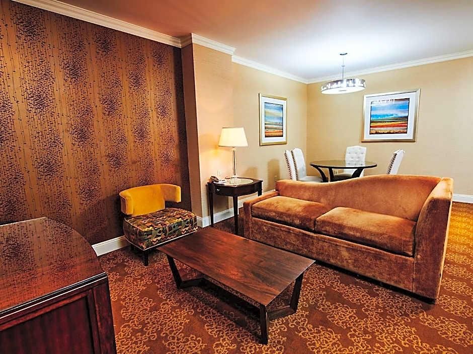 Aparthotel Radio 3*