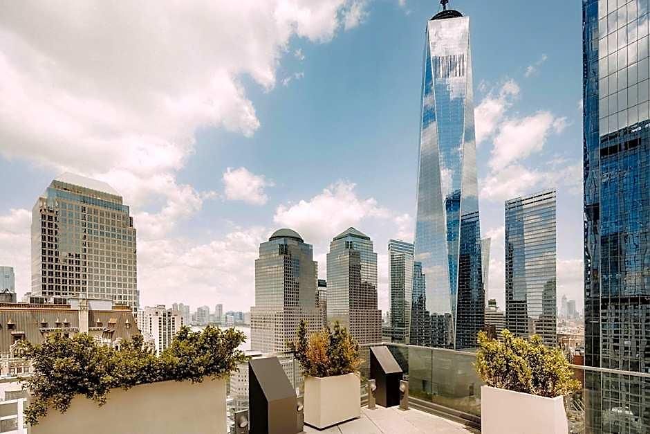 Hotel Courtyard By Marriott Downtown Manhattan/world Trade Center Area 3*