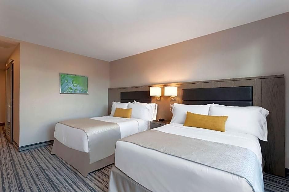 Hotel Wyndham Garden Laguardia South