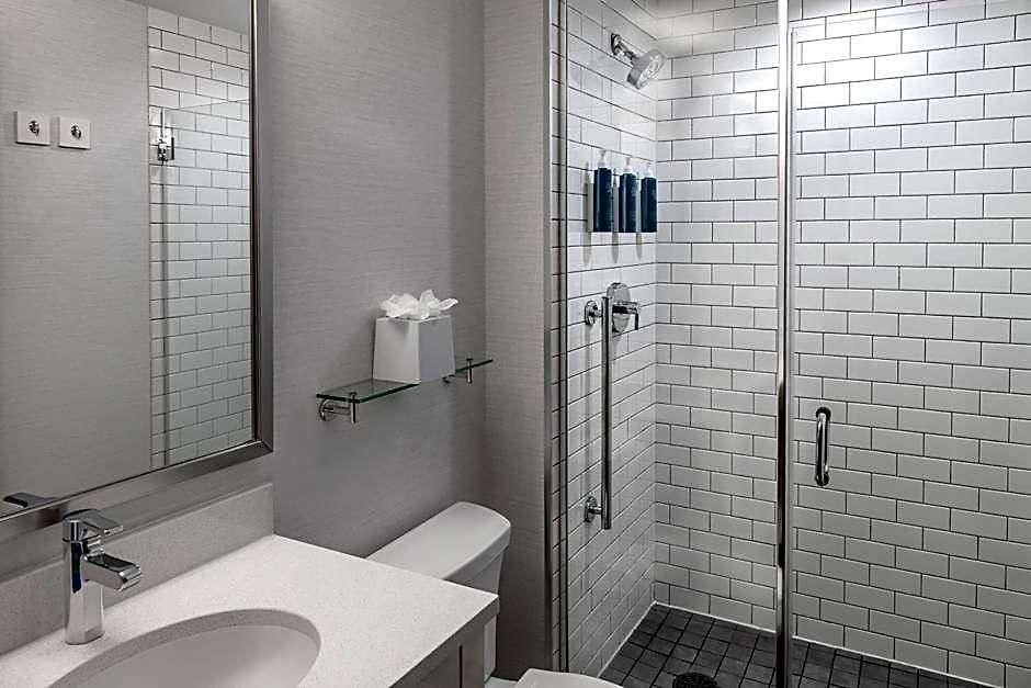 Four Points By Sheraton Downtown 3* New York