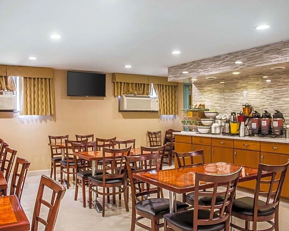 Comfort Brooklyn Hotel 2*