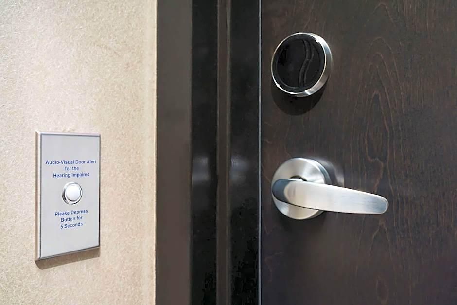 Doubletree By Hilton New York Times Square West 4*