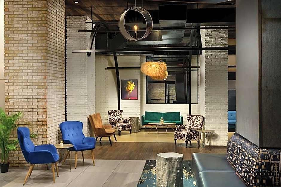 Doubletree By Hilton New York Times Square West 4* New York
