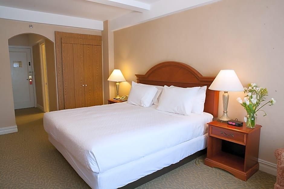Hotel The Renwick New York