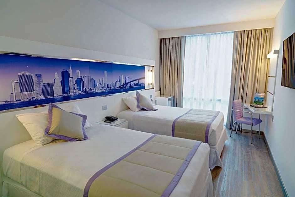 Hotel Riu Plaza Times Square 4*