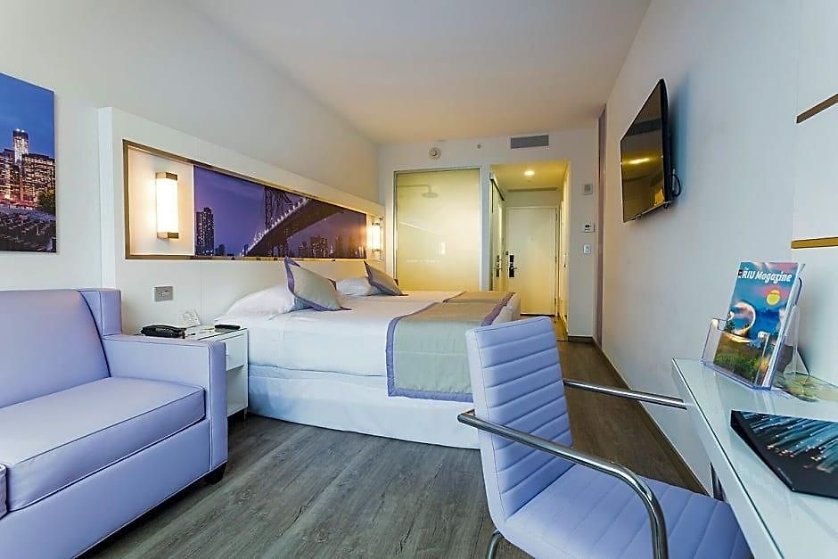 Riu Plaza Times Square 4*