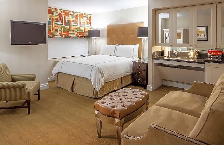 The Manhattan Club Hotel 4*