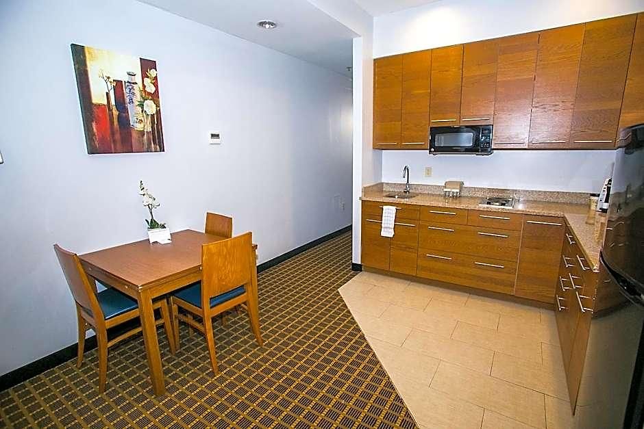 Pointe Plaza (adults Only) New York