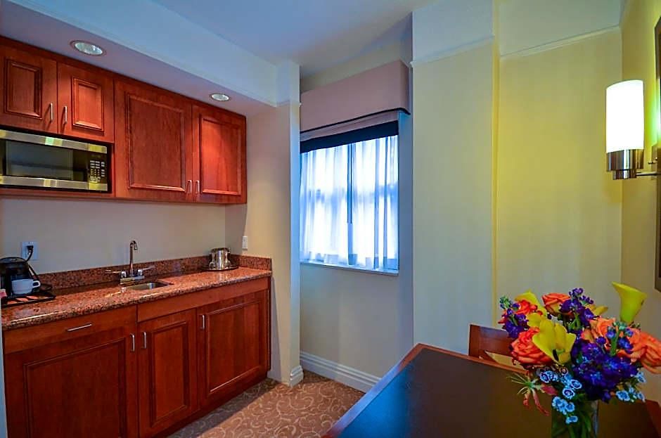 San Carlos Hotel 4*