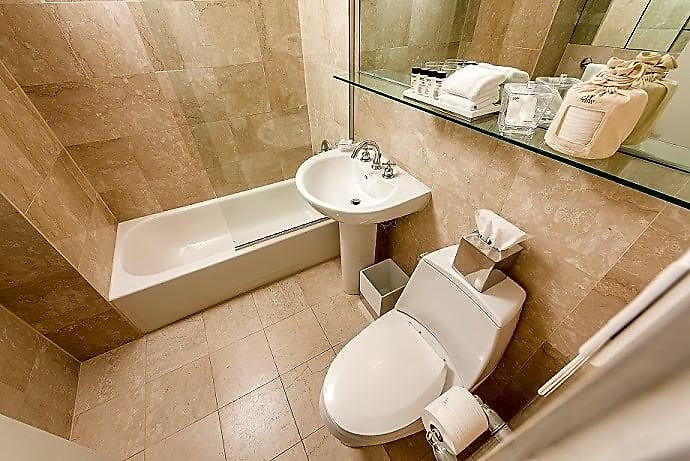 Bentley Hotel 4*