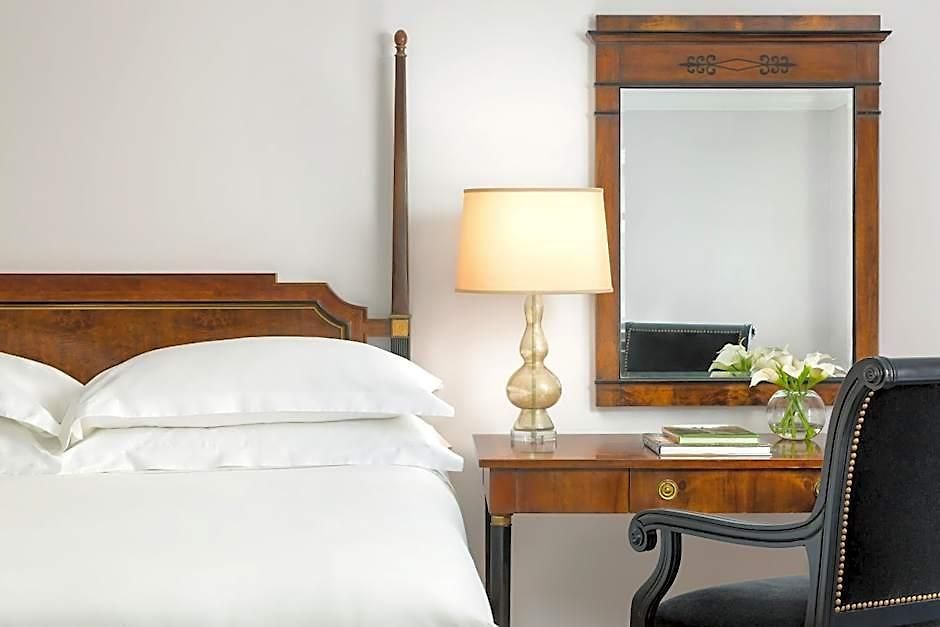 The Michelangelo Hotel 4*