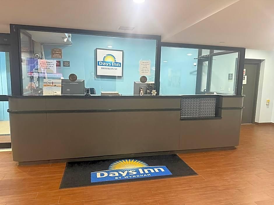 Days By Wyndham Brooklyn Borough Park 3*