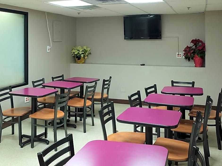 Hotel Super 8 By Wyndham Jamaica North Conduit New York