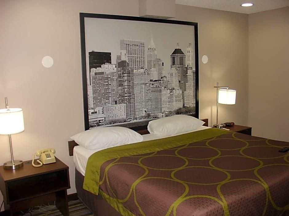 Super 8 By Wyndham Jamaica North Conduit 2* New York