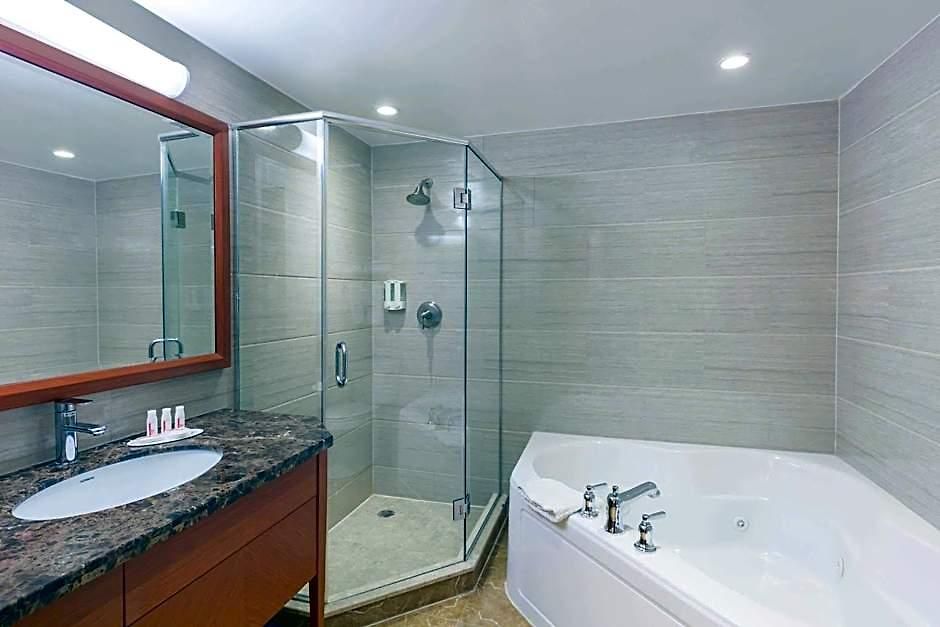 Ramada By Wyndham Flushing Queens 3* New York