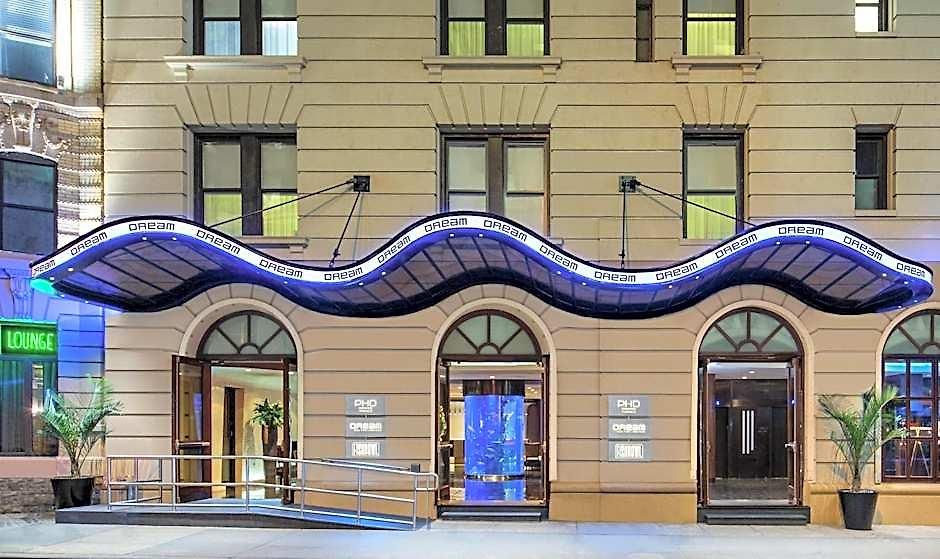 Dream Midtown, By Hyatt New York