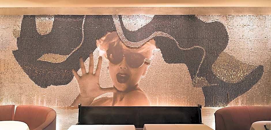 Hotel Dream Midtown, By Hyatt 4*