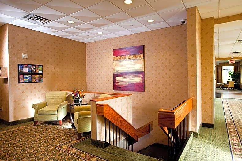 The Laguardia Hotel