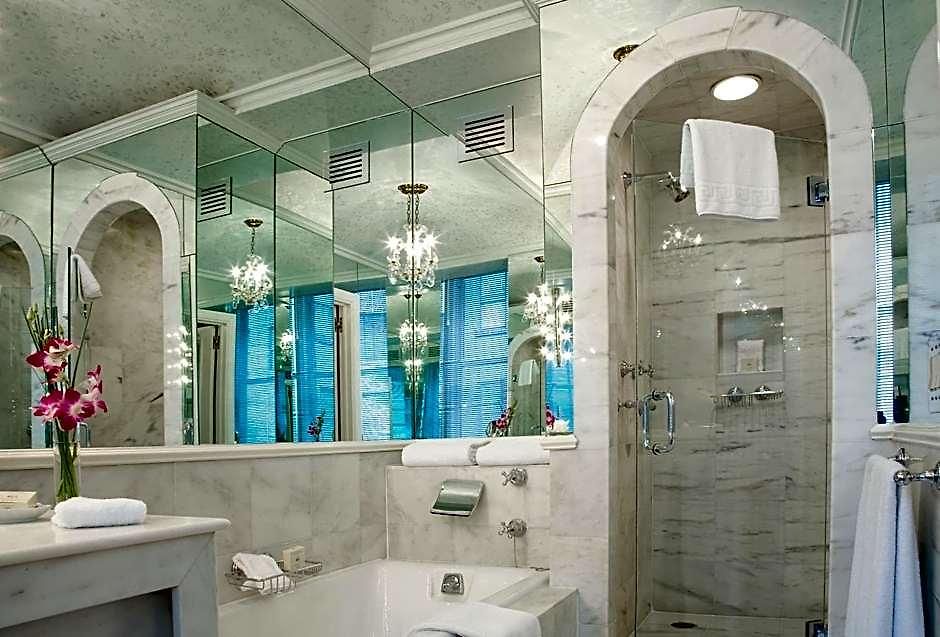 Hotel The Sherry Netherland