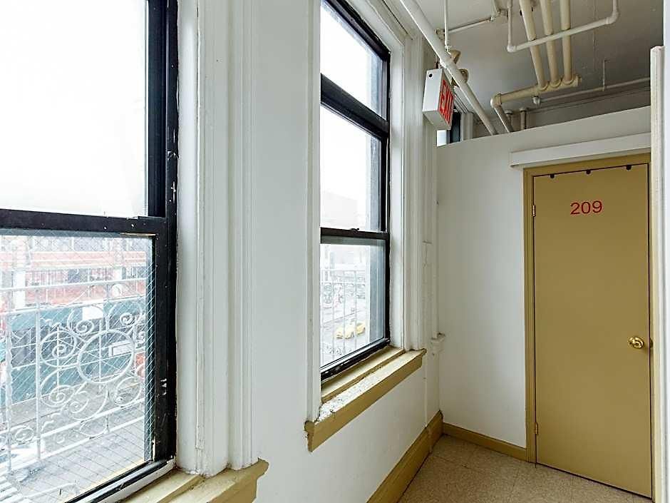 Bowery Grand