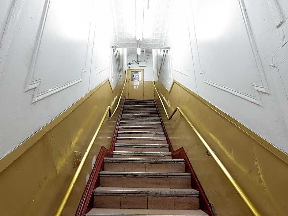 Hostel Bowery Grand *