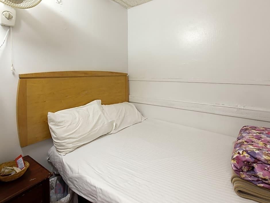 Bowery Grand Hostel New York