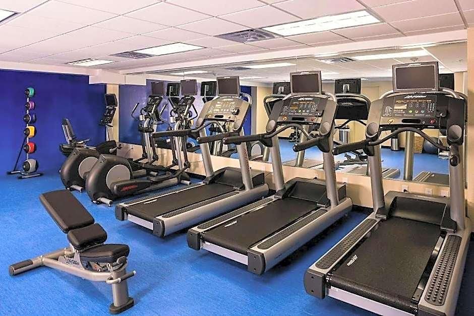 Springhill By Marriott Laguardia Airport Hotel 2*